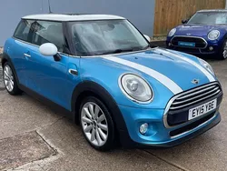 Blue Used 2015 Mini Cooper Hatch Hatchback | £10,990 (Fair price)
