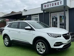 White Used 2019 Vauxhall Grandland X S SUV | £8,440 (Good price)