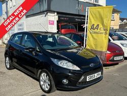 Black Used 2009 Ford Fiesta Zetec Hatchback | £3,495 (Fair price)