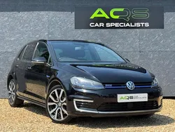 Black Used 2016 VW Golf VII GTE Hatchback | £9,395 (Fair price)
