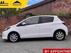 Used 2014 Toyota Yaris Hybrid | £7,995 (Fair price)