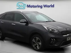 Used 2022 Kia Niro 2 SUV | £13,400 (Fair price)
