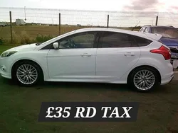 White Used 2014 Ford Focus Zetec Hatchback | £4,995 (Fair price)