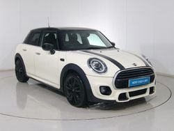White Used 2020 Mini Cooper Hatch Hatchback | £16,390 (Fair price)
