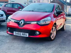 Red Used 2016 Renault Clio IV Dynamique Hatchback | £6,295 (Good price)