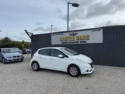 White Used 2013 Peugeot 208 Access Hatchback | £6,495 (Expensive)
