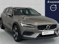 Grey Used 2021 Volvo V60 Estate | £30,801 (Good price)