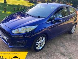 Blue Used 2016 Ford Fiesta Zetec Hatchback | £4,795 (Fair price)