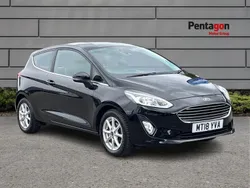 Black Used 2018 Ford Fiesta Zetec Hatchback | £7,995 (Fair price)