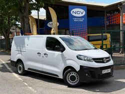 White Used 2022 Vauxhall Vivaro S Van | £12,990 (Fair price)