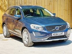Blue Used 2015 Volvo XC60 SE Lux SUV | £12,490 (Fair price)