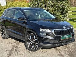 Black magic pearl effect Used 2022 Skoda Karoq SE L SUV | £19,495 (Fair price)