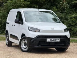 Icy white Used 2024 Toyota Proace Active Van | £16,921 (Good price)