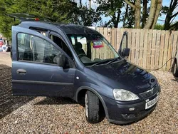 Blue Used 2010 Vauxhall Combo MPV | £3,995 (Fair price)