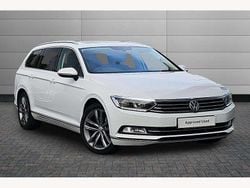 White Used 2019 VW Passat GT Estate | £12,550 (Fair price)