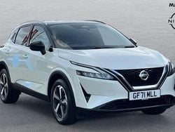 White Used 2021 Nissan Qashqai N-Connecta SUV | £18,800 (Fair price)