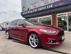 Ruby red Used 2016 Ford Mondeo Titanium Estate | £9,275 (Fair price)