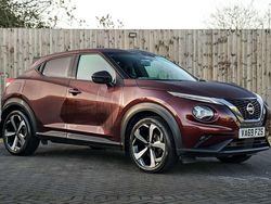 Red Used 2020 Nissan Juke Tekna SUV | £13,295 (Fair price)
