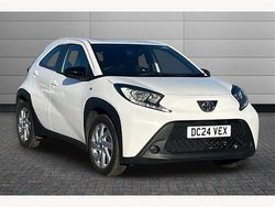 White Used 2024 Toyota Aygo PURE Hatchback | £15,495 (Fair price)