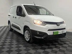 White Used 2023 Toyota Proace City Van | £10,995 (Good price)