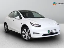 White Used 2022 Tesla Model Y Long Range SUV | £25,934 (Super price)