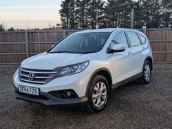 White Used 2014 Honda CR-V SE SUV | £6,500 (Good price)