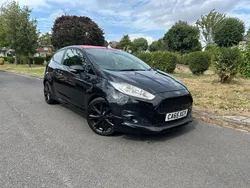 Black Used 2016 Ford Fiesta Zetec Hatchback | £3,985 (Good price)