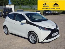 White Used 2015 Toyota Aygo X-play Hatchback | £3,980 (Fair price)
