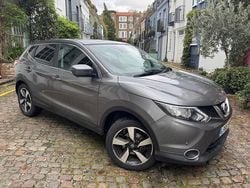 Grey Used 2016 Nissan Qashqai N-Connecta SUV | £8,499 (Good price)