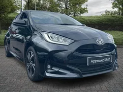 Black Used 2024 Toyota Yaris Hybrid Design Hatchback | £19,295 (Fair price)