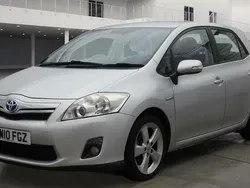 Used 2010 Toyota Auris Hybrid | £6,200 (Fair price)