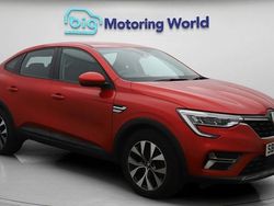 Red Used 2021 Renault Arkana Iconic SUV | £14,049 (Fair price)