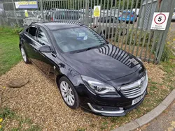 Black Used 2015 Vauxhall Insignia SRi Hatchback | £5,295 (Expensive)