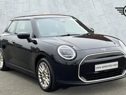 Black Used 2024 Mini Cooper Hatch Hatchback | £25,490