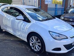 White Used 2013 Vauxhall Astra GTC Family Hatchback | £3,799 (Fair price)