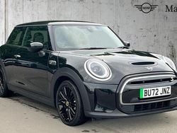 Midnight black ii Used 2022 Mini Cooper S Level 2 Hatchback | £16,390 (Fair price)