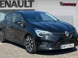 Black Used 2022 Renault Clio V Evolution Hatchback | £11,995 (Fair price)
