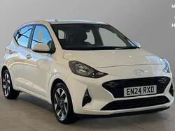 White Used 2024 Hyundai i10 Advanced Hatchback | £14,906 (Fair price)