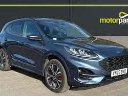 Chrome blue metallic Used 2023 Ford Kuga ST-Line X SUV | £22,000 (Fair price)