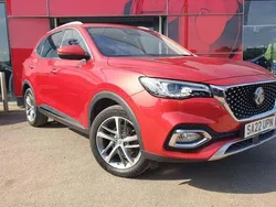 Red Used 2022 MG HS Exclusive SUV | £14,995 (Fair price)