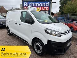 White Used 2022 Citroën Dispatch MPV | £9,995 (Good price)