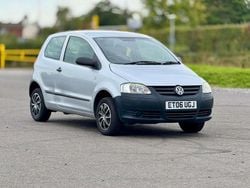 Silver Used 2006 VW Fox Hatchback | £1,695 (Fair price)