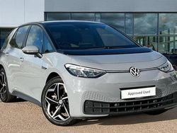 Moonstone grey black Used 2021 VW ID.3 Pro Performance Hatchback | £15,241 (Fair price)