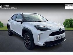 Used 2025 Toyota Yaris Hybrid Design Estate | £23,941 (Fair price)