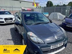 Blue Used 2012 Renault Clio IV Expression+ Hatchback | £2,950 (Fair price)