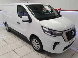 White Used 2022 Nissan Primastar Acenta MPV | £14,999 (Fair price)