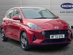 Red Used 2022 Hyundai i10 Premium Hatchback | £11,703 (Fair price)