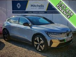 Grey Used 2023 Renault Mégane Iconic Hatchback | £19,995 (Fair price)