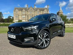Black Used 2020 Volvo XC40 R-Design Pro SUV | £21,900 (Fair price)