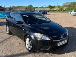 Black Used 2013 Kia ProCeed 2 Hatchback | £2,295 (Fair price)